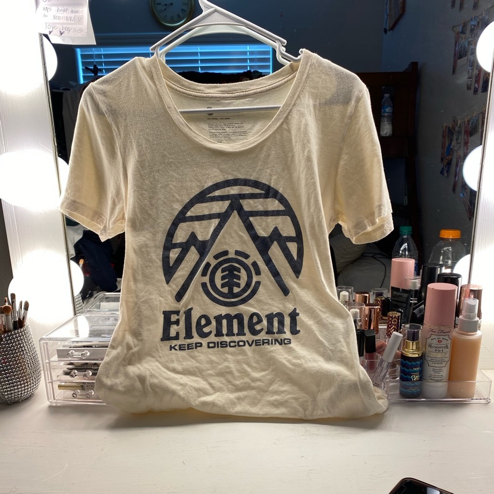 element tee - Picture 1 of 1